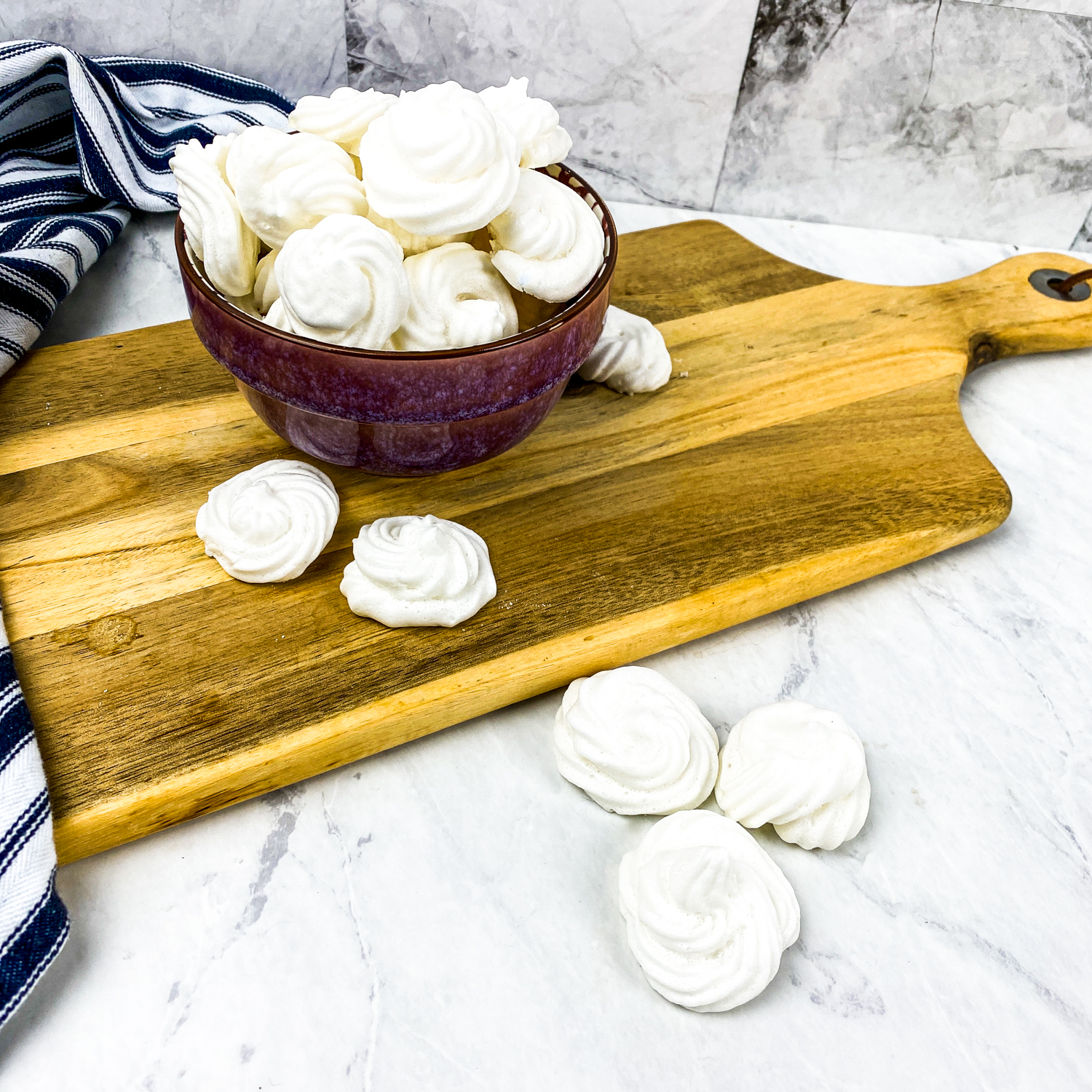 Low Carb Meringue Cookies